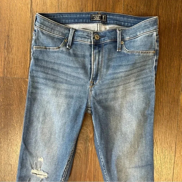 Abercrombie and Fitch Jean jegging SZ 28/6L - Picture 4 of 6